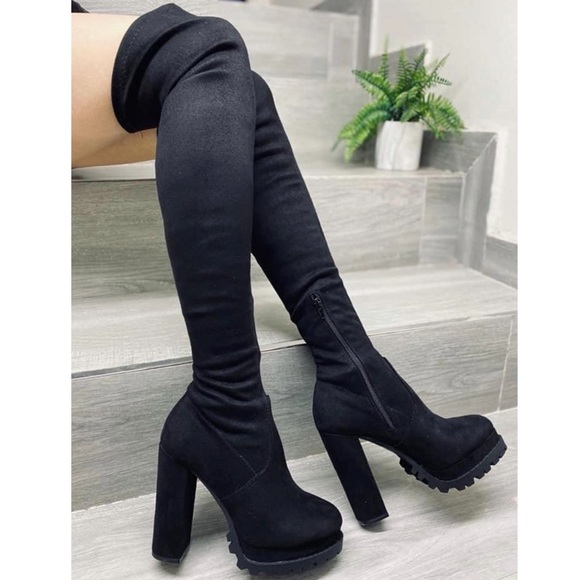 Faux Suede Stretchy Thigh High Lug Boots - Picture 4 of 12